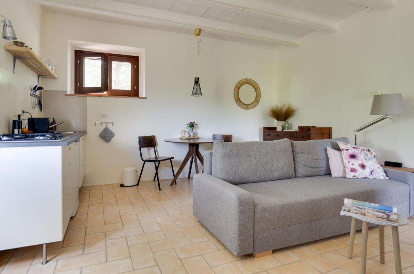 Rosa Nel Pozzo Apartments And B&B San Pietro  Exterior foto